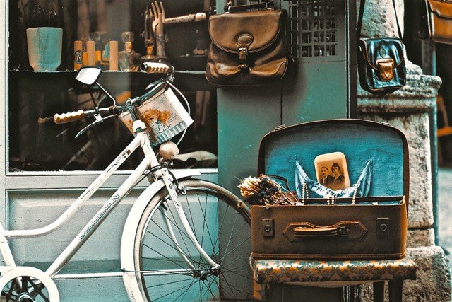 Painting Vintage Garage