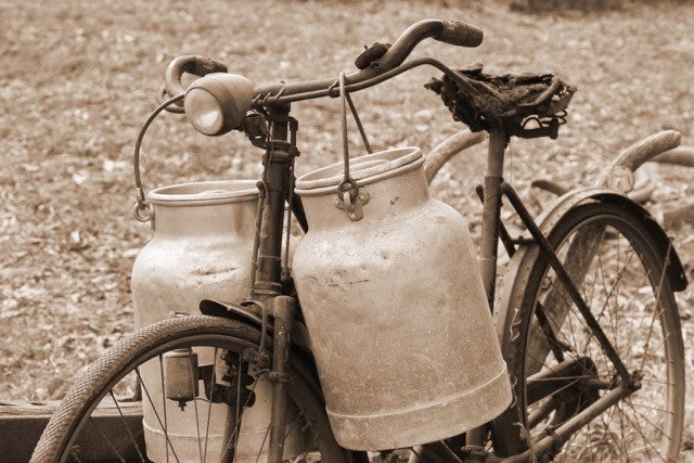 Painting Vintage Old Bicycle