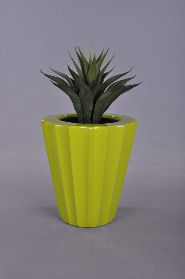 Vertical Pattern Urn