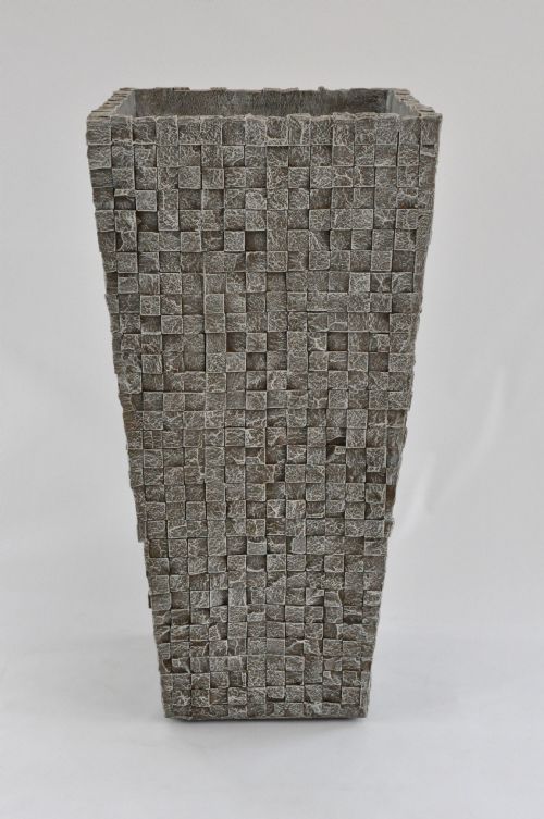 Blocked Curve Urn