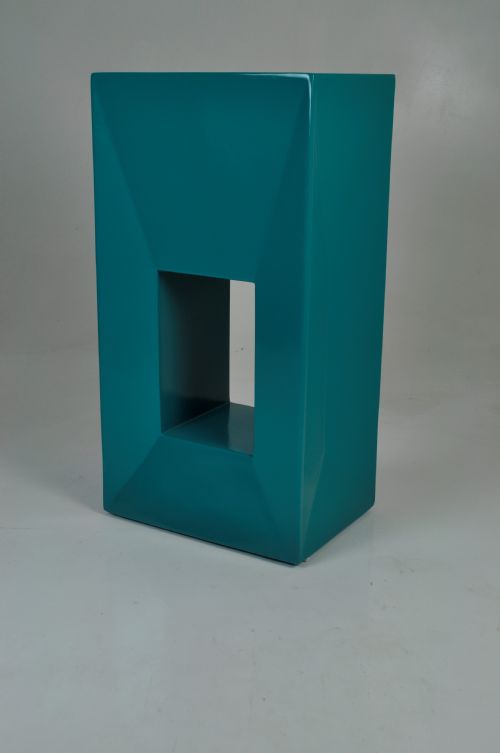 Vertical Rectangular Urn