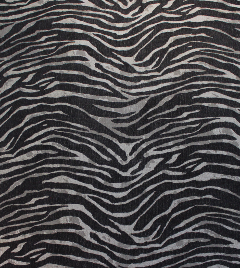 Rug Size  160 x 230